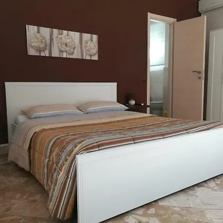 Le Stanze Di Irma Apartment *